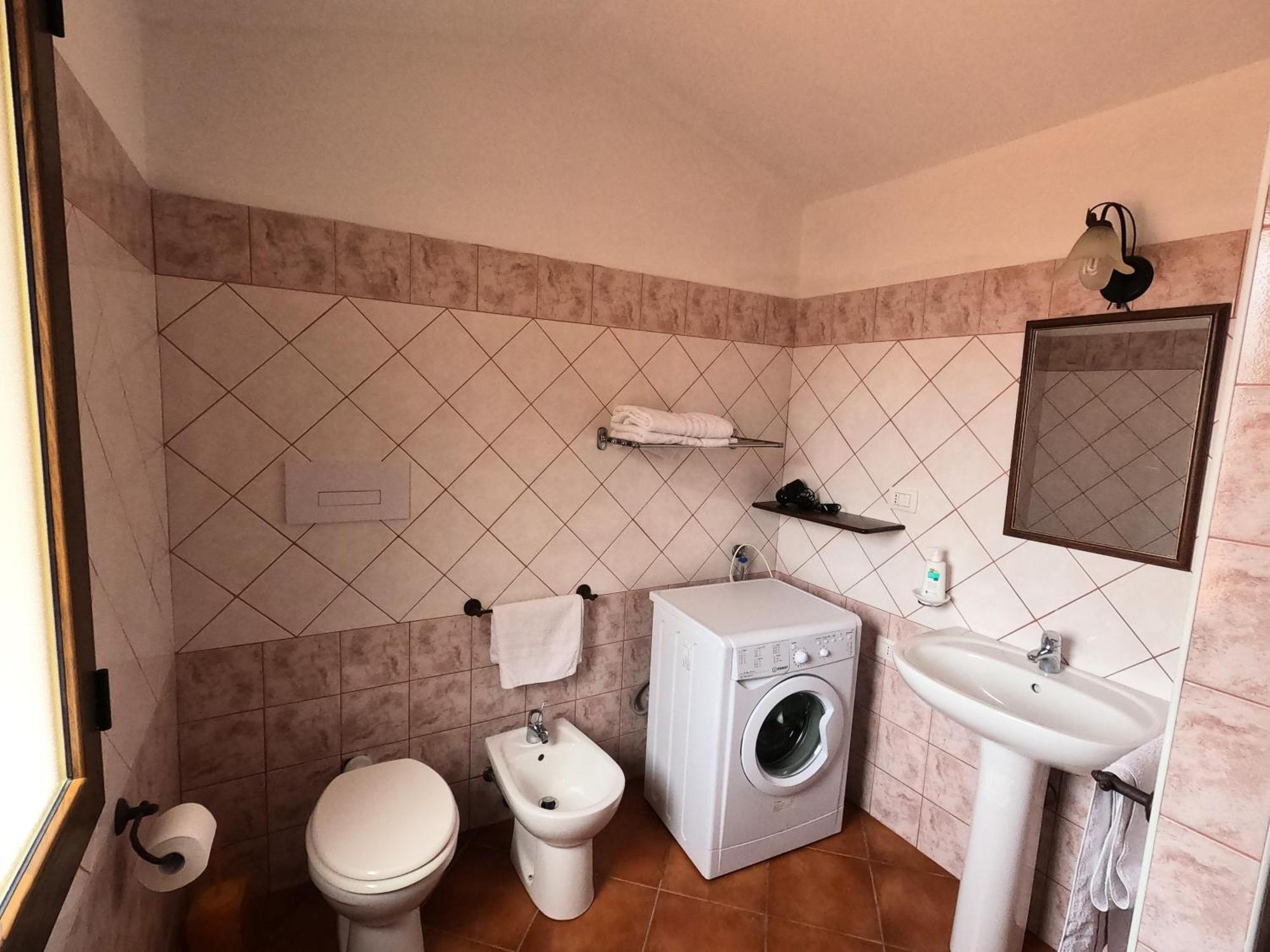 Апартаменты Yellon House Санта-Мария-Наварезе Экстерьер фото